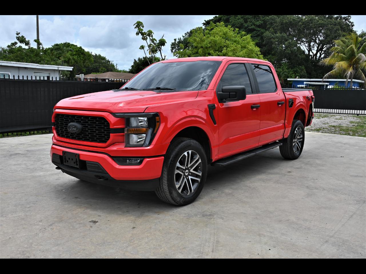 2023 Ford F-150 XL Pickup 4D 5 1/2 ft