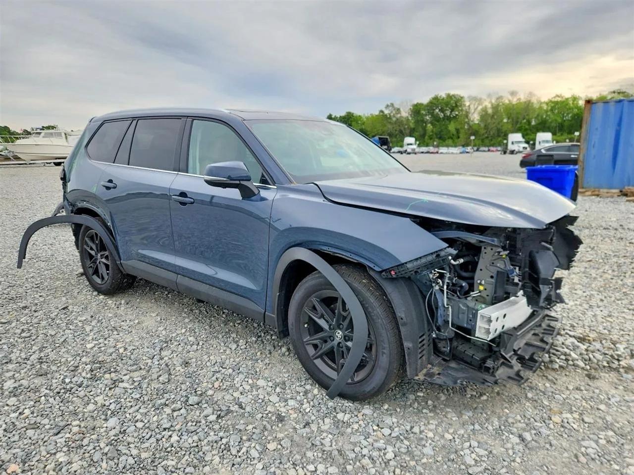 2025 Toyota Grand Highlander Platinum Sport Utility 4D