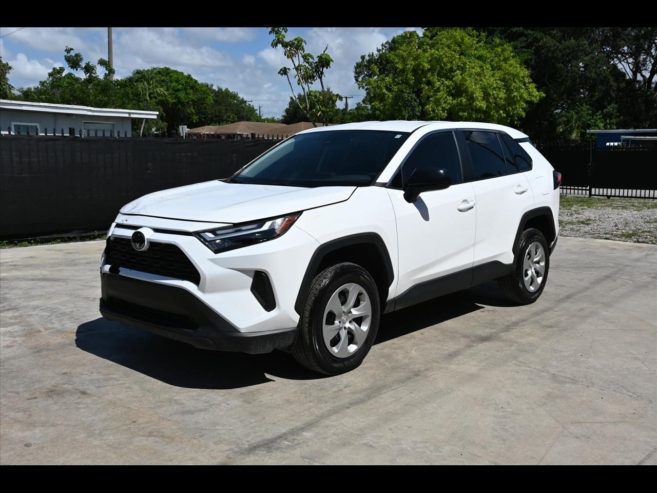 2024 Toyota RAV4 LE Sport Utility 4D
