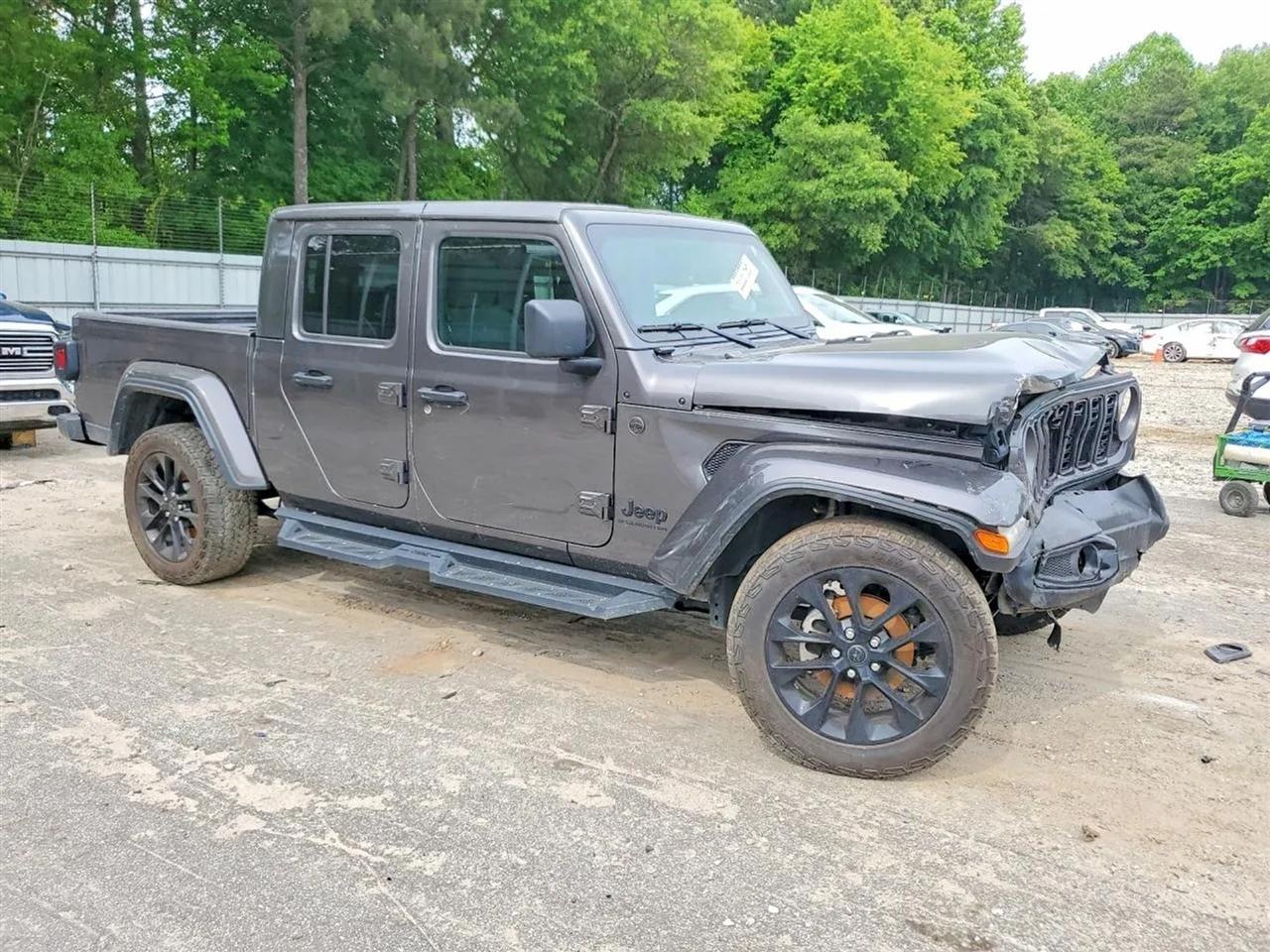 2024 Jeep Gladiator Sport Pickup 4D 5 ft