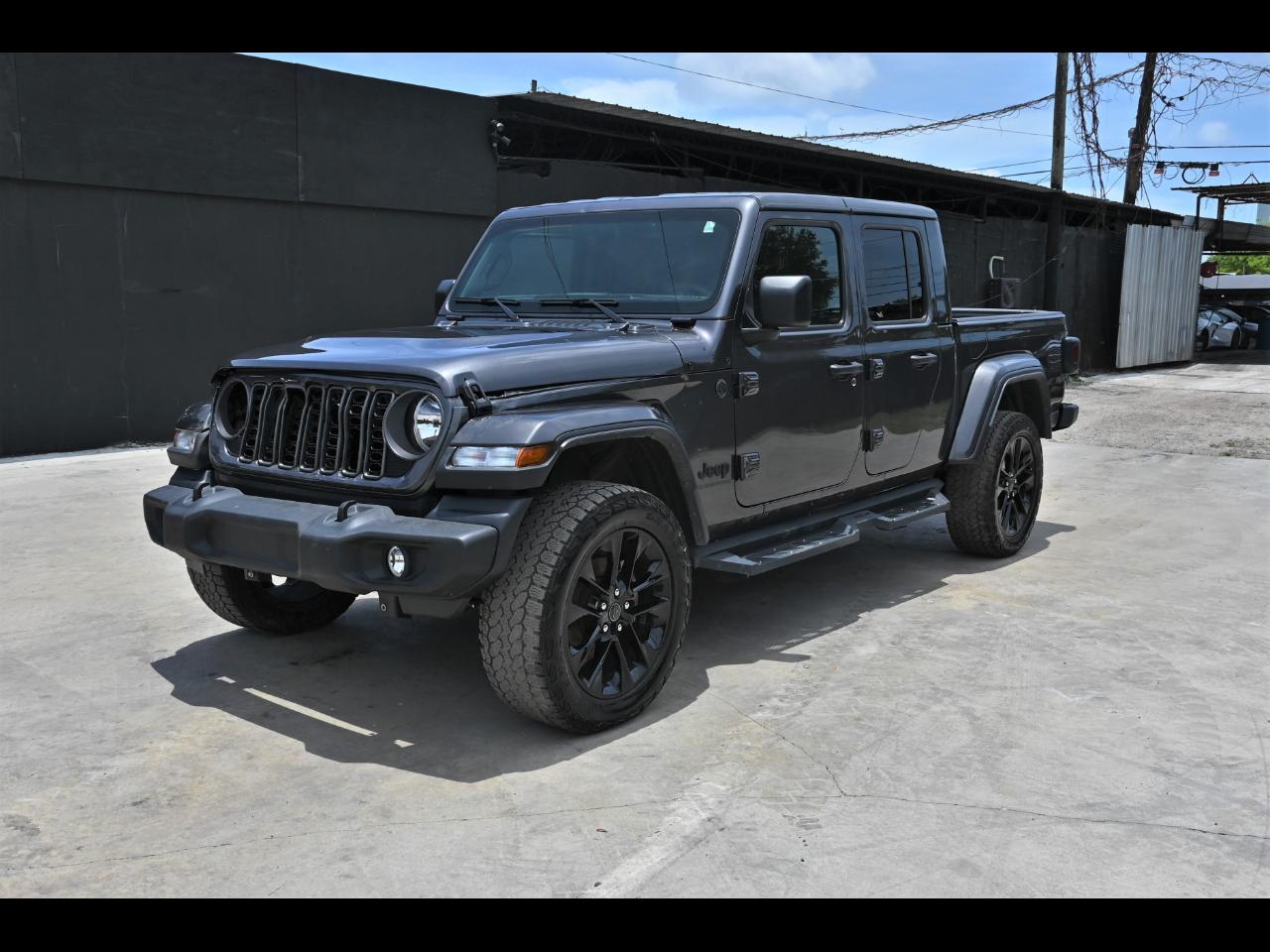 2024 Jeep Gladiator Sport Pickup 4D 5 ft