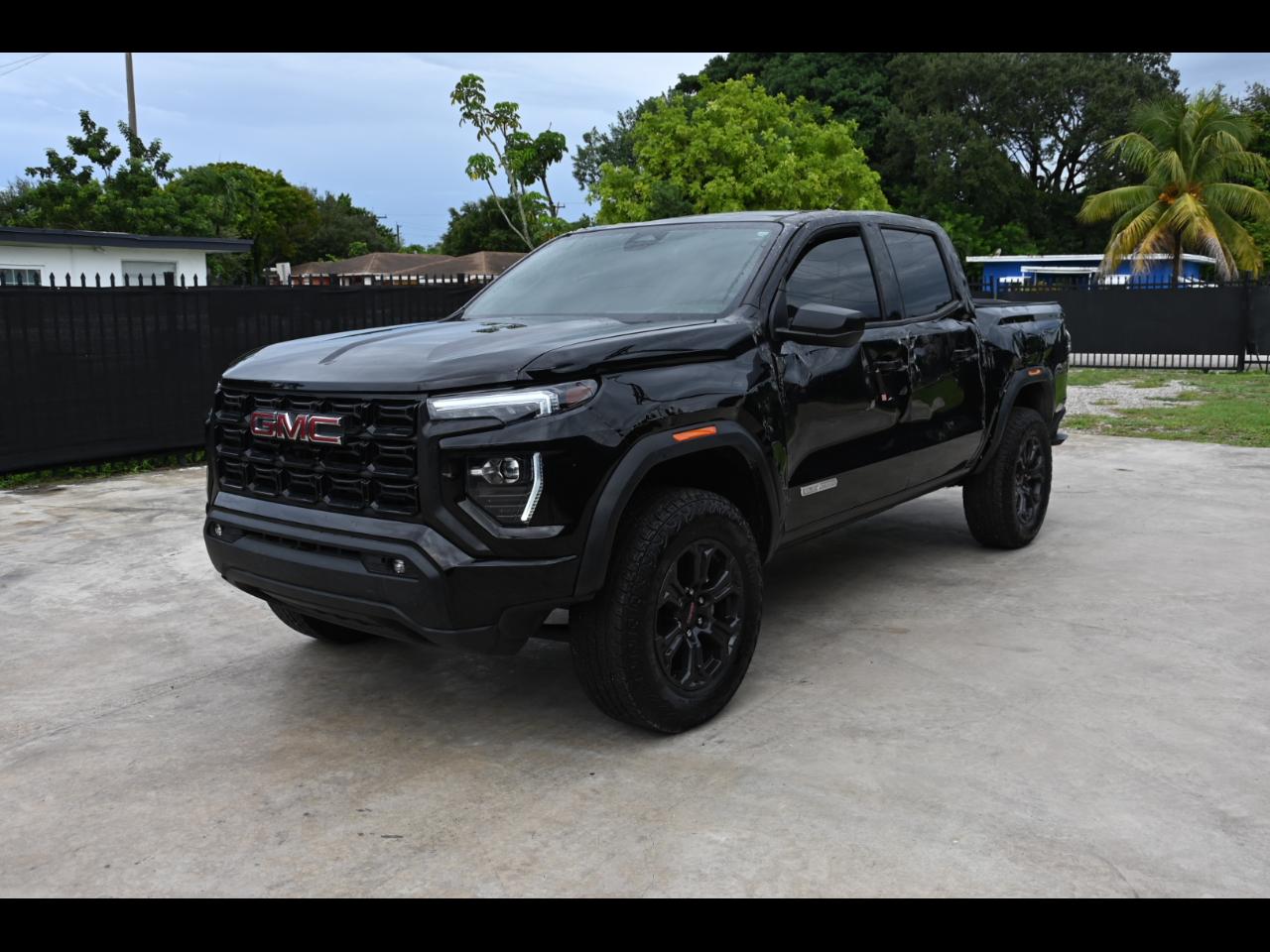2024 GMC Canyon Elevation Pickup 4D 5 ft