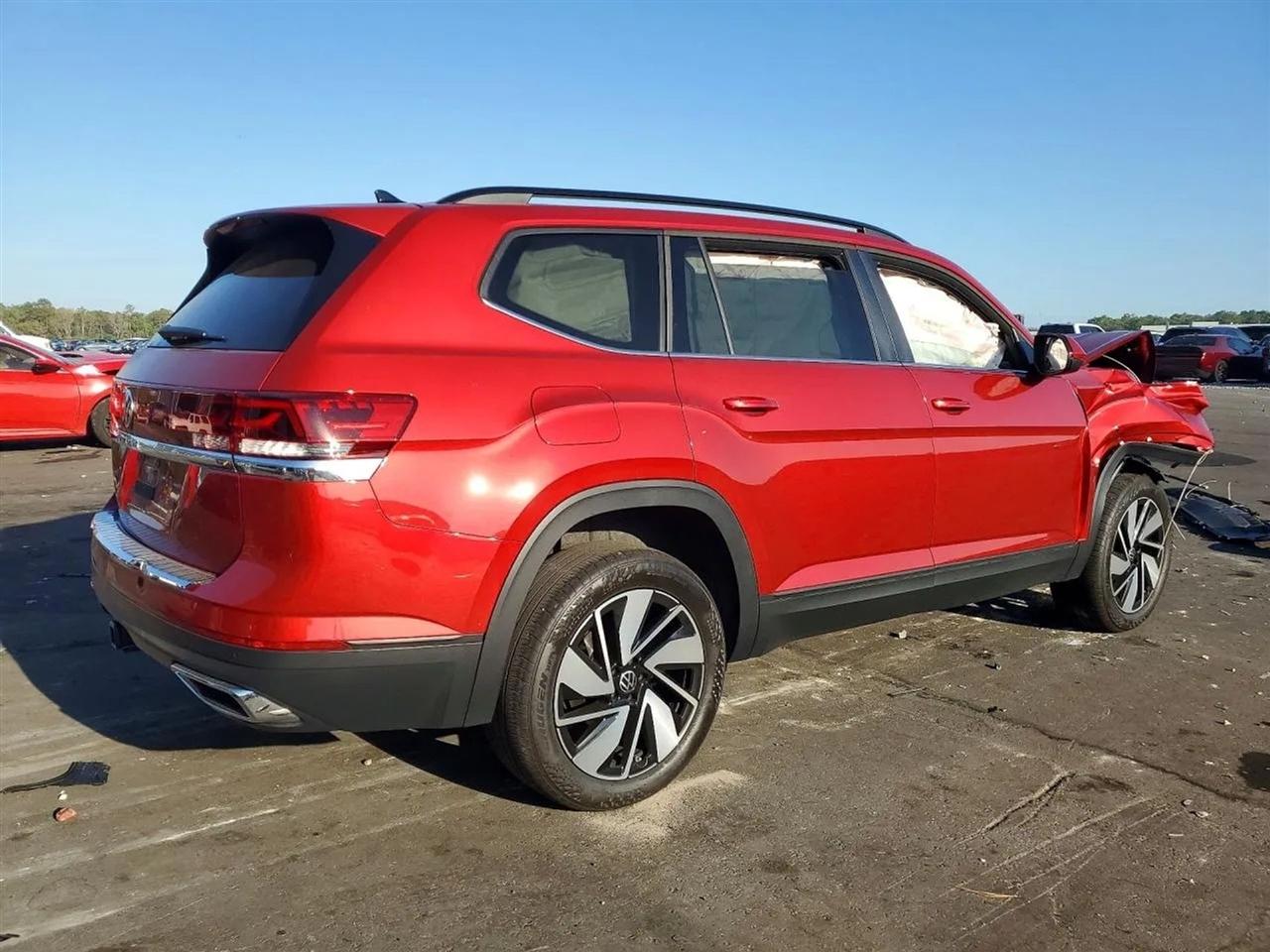 2025 Volkswagen Atlas SE w/Tech Pkg Sport Utility 4D