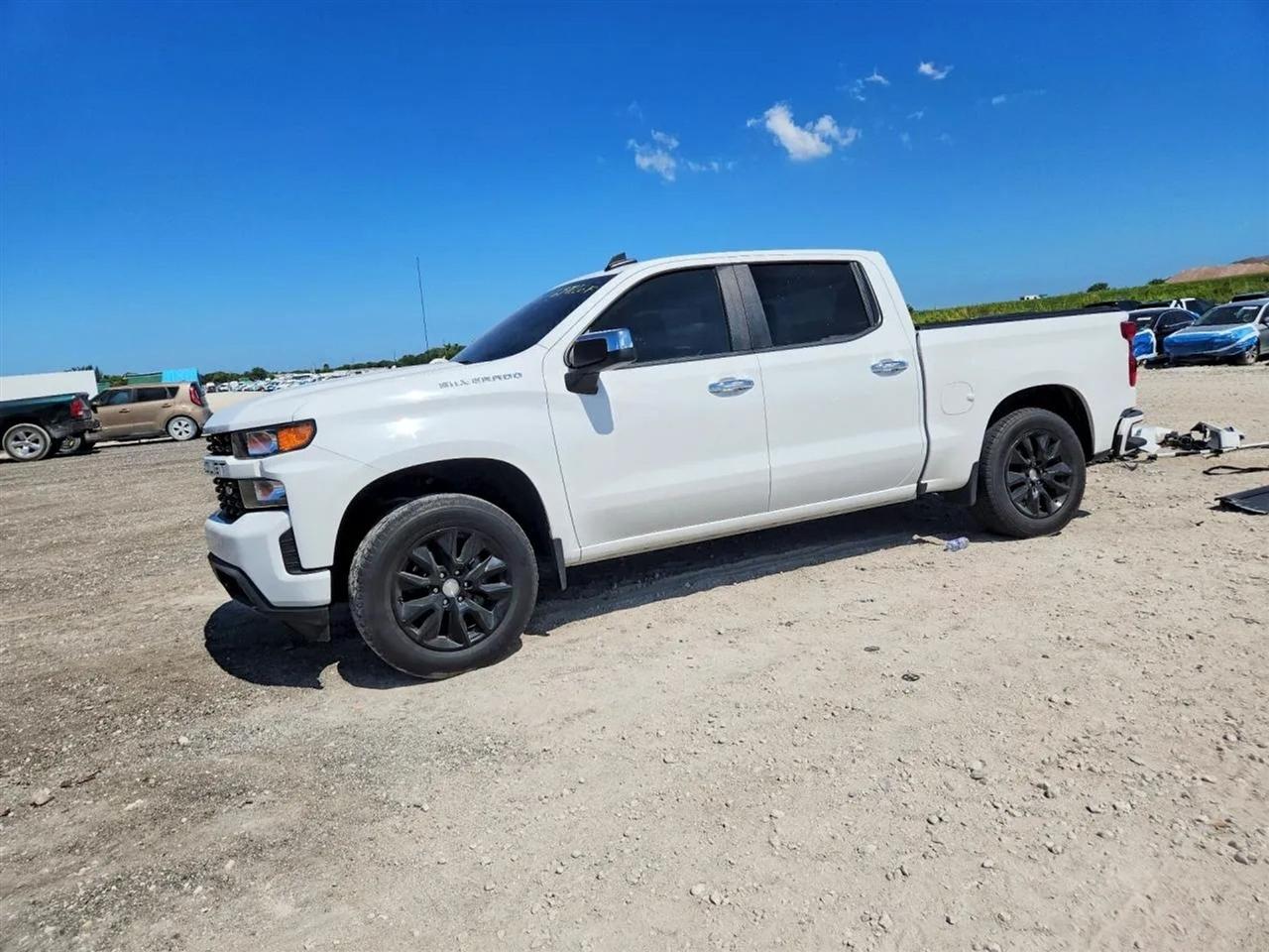 2022 Chevrolet Silverado 1500 Limited Custom Pickup 4D 5 3/4 ft