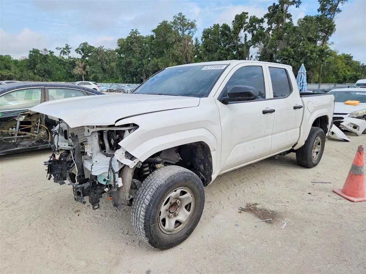 2024 Toyota Tacoma SR Pickup 4D 5 ft