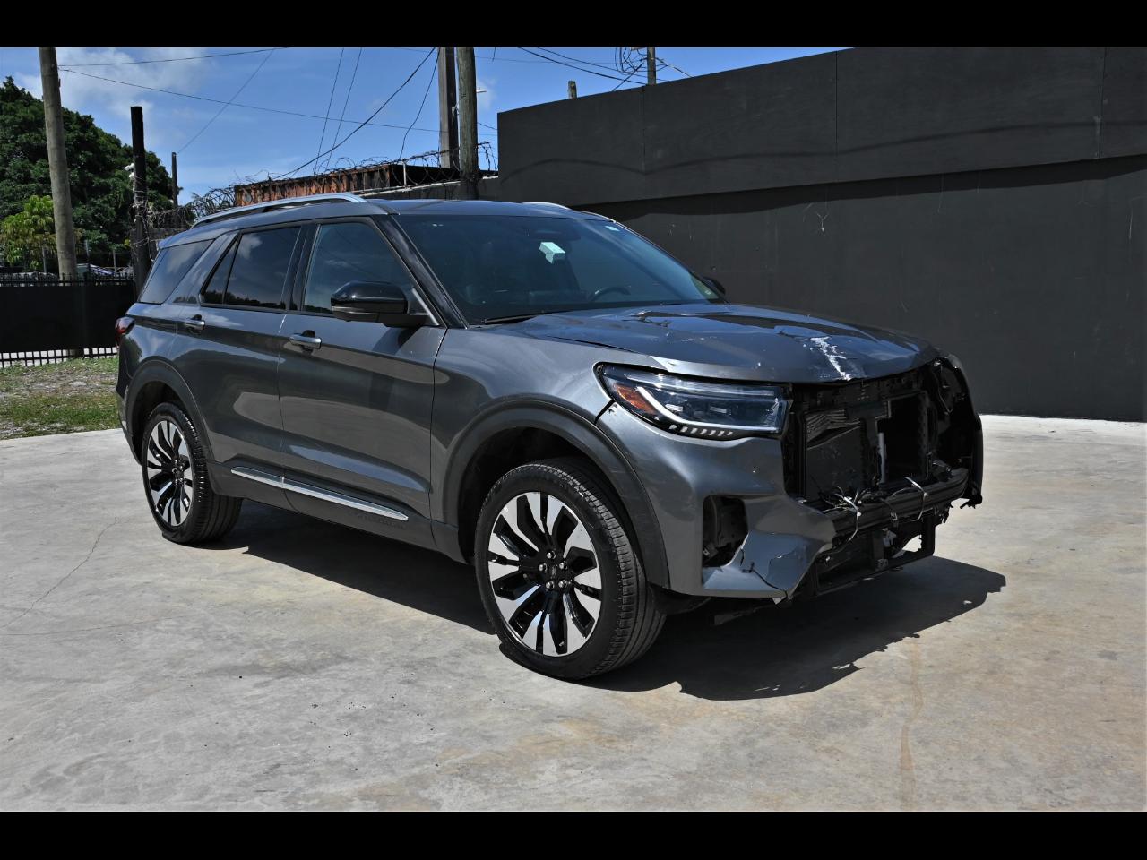 2025 Ford Explorer Platinum Sport Utility 4D