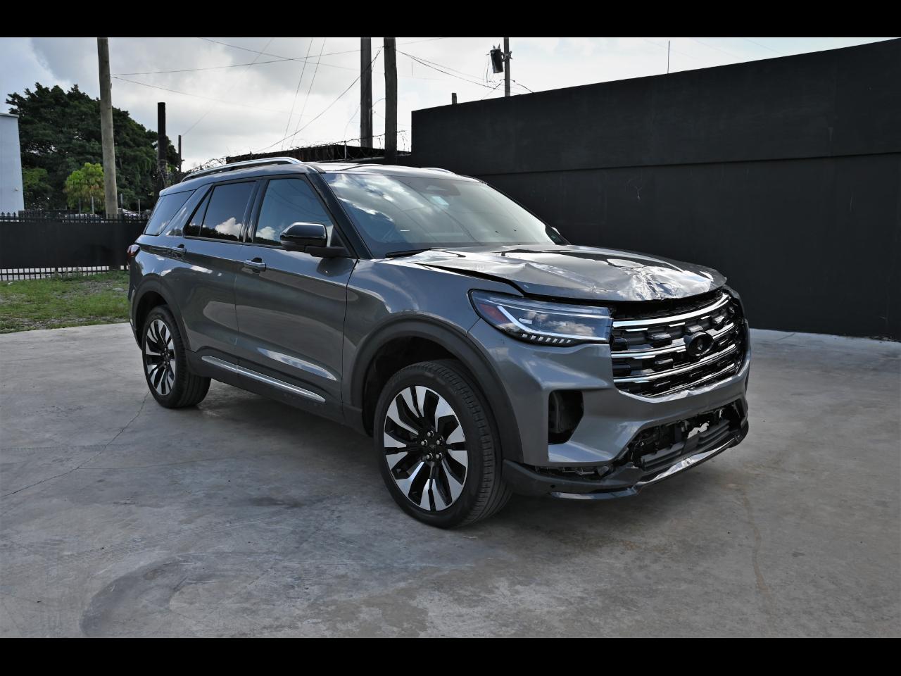 2025 Ford Explorer Platinum Sport Utility 4D