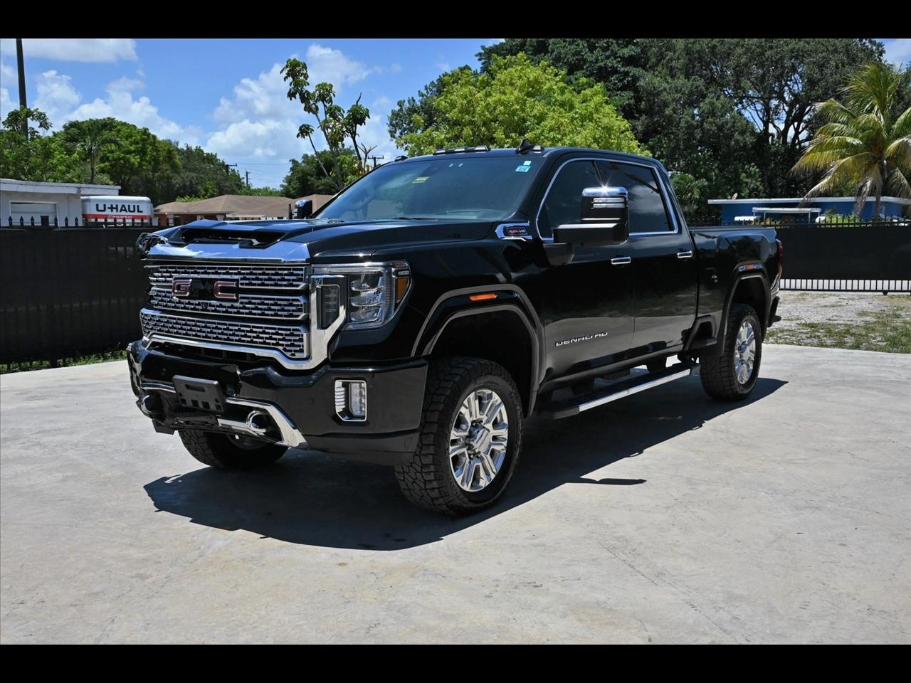 2020 GMC Sierra 3500HD Denali Pickup 4D 6 1/2 ft