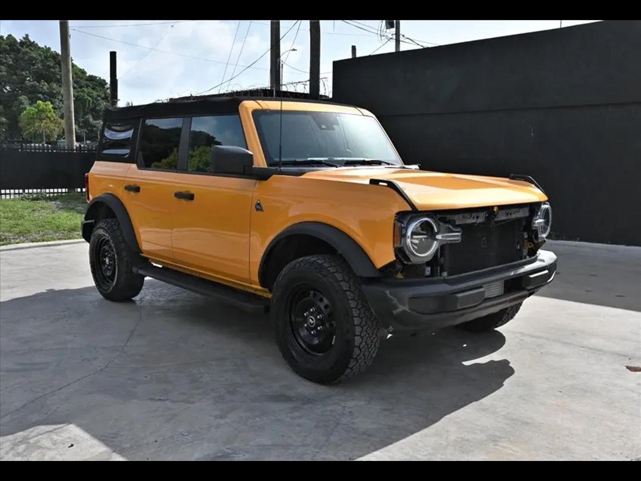 2021 Ford Bronco Black Diamond Sport Utility 4D
