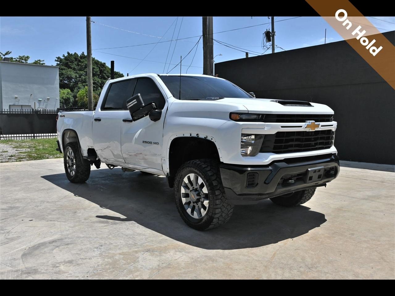 2024 Chevrolet Silverado 2500HD Custom Pickup 4D 6 1/2 ft