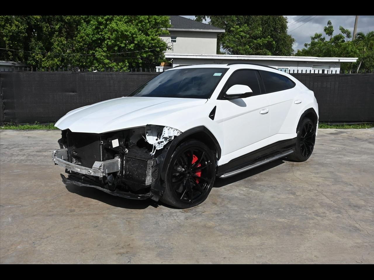 2019 Lamborghini Urus Sport Utility 4D