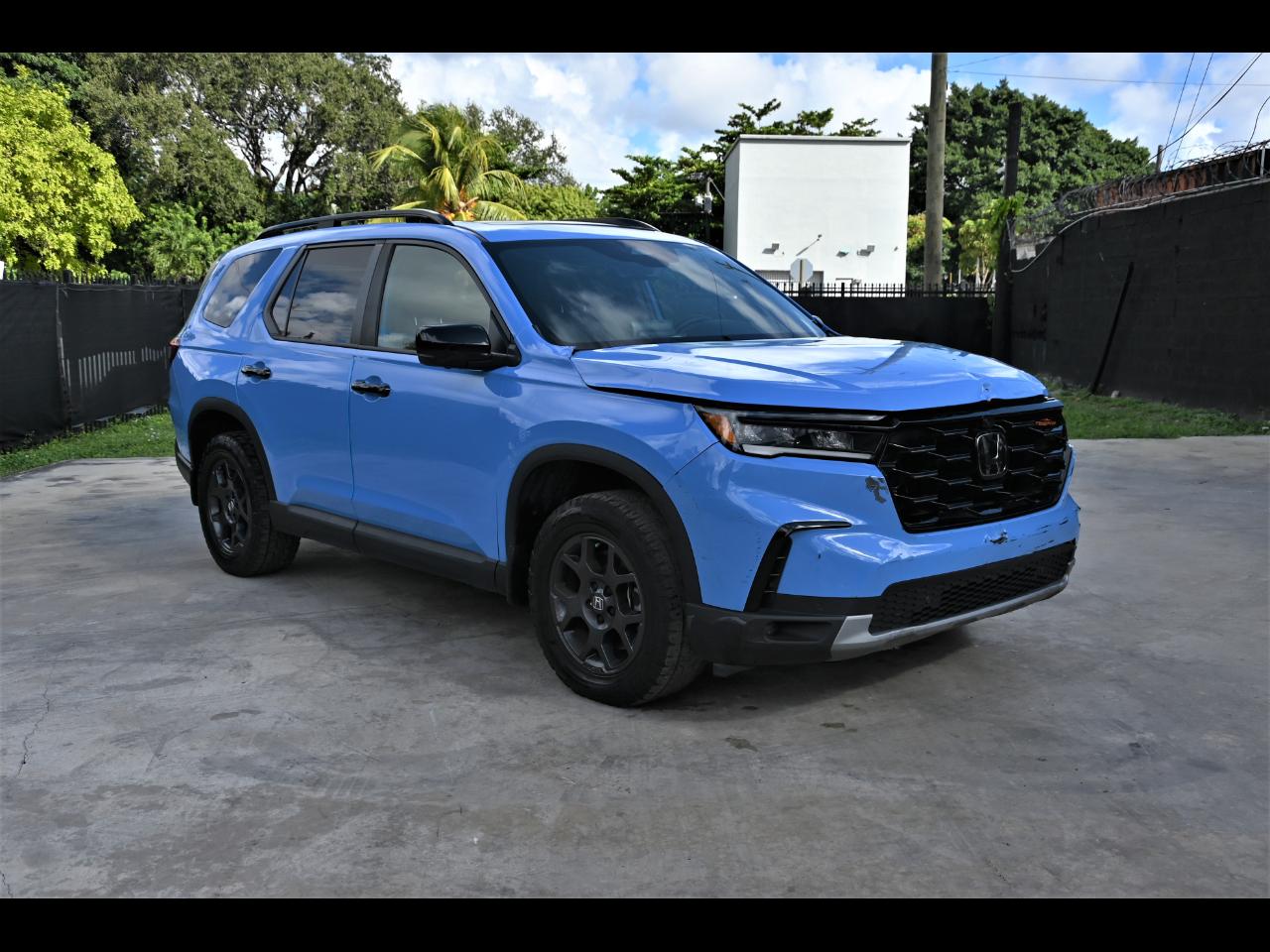 2025 Honda Pilot TrailSport SUV 4D
