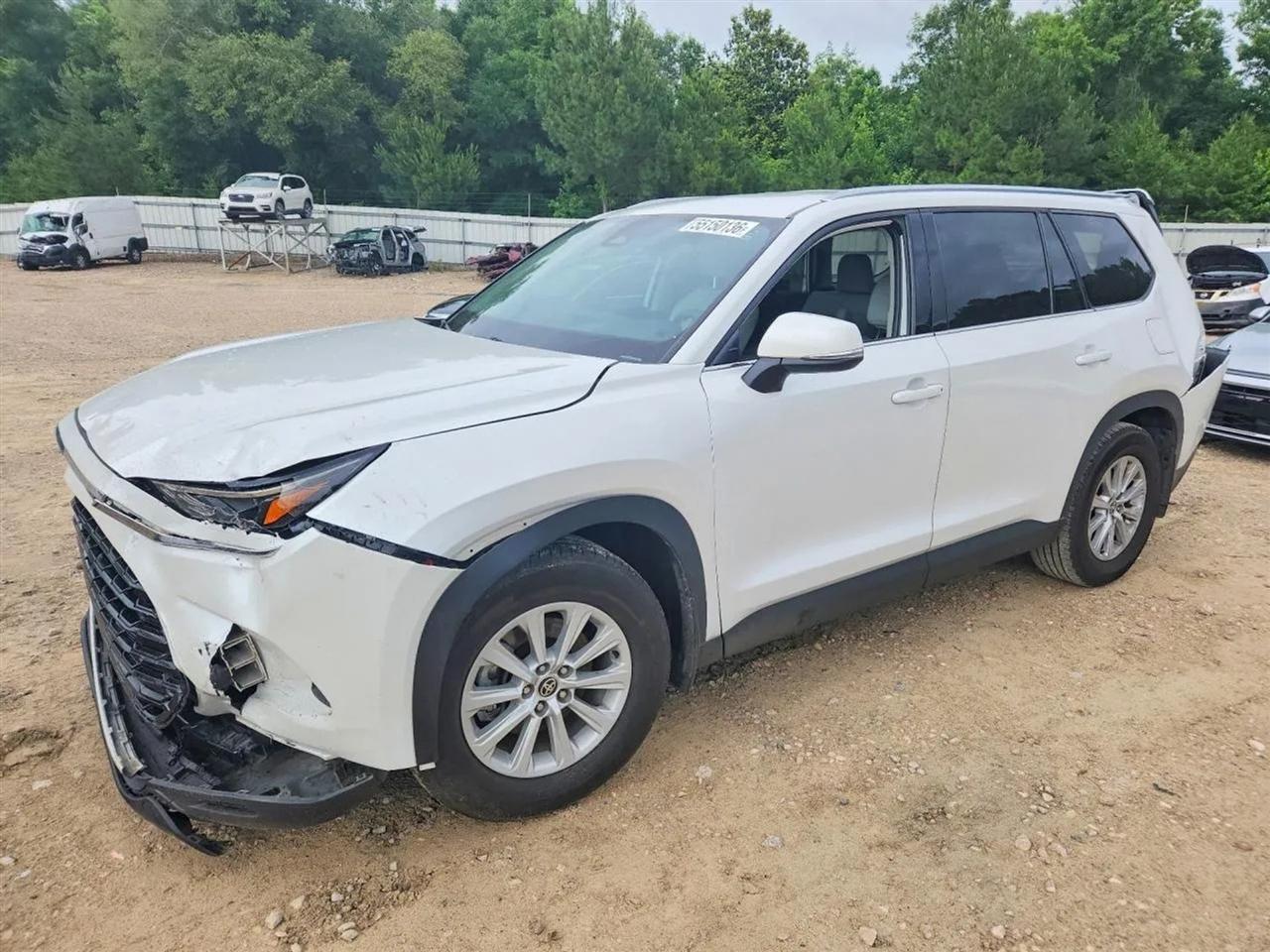 2024 Toyota Grand Highlander XLE Sport Utility 4D
