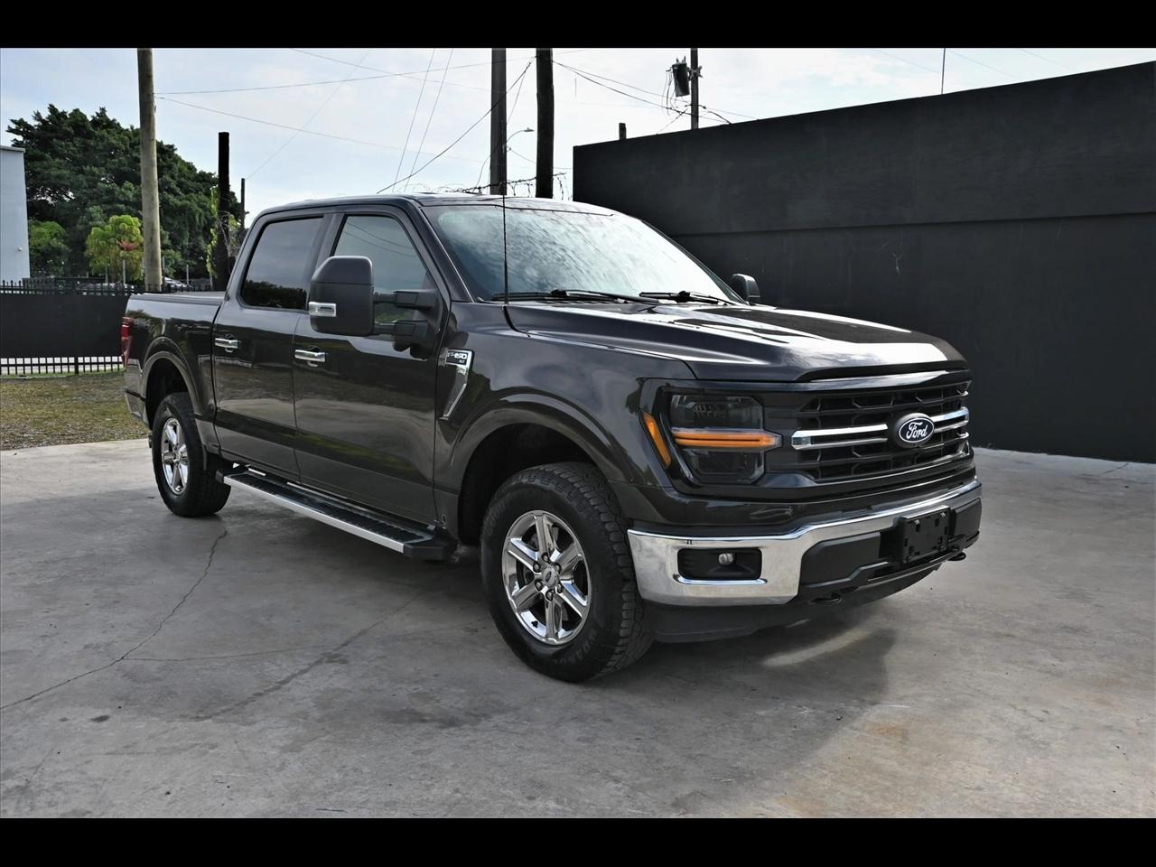 2024 Ford F-150 XLT Pickup 4D 5 1/2 ft