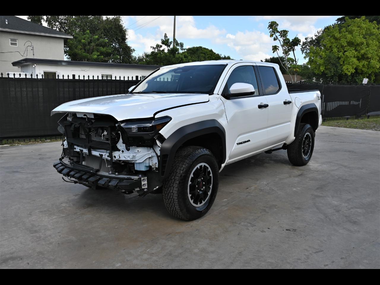 2025 Toyota Tacoma TRD Off-Road Pickup 4D 5 ft