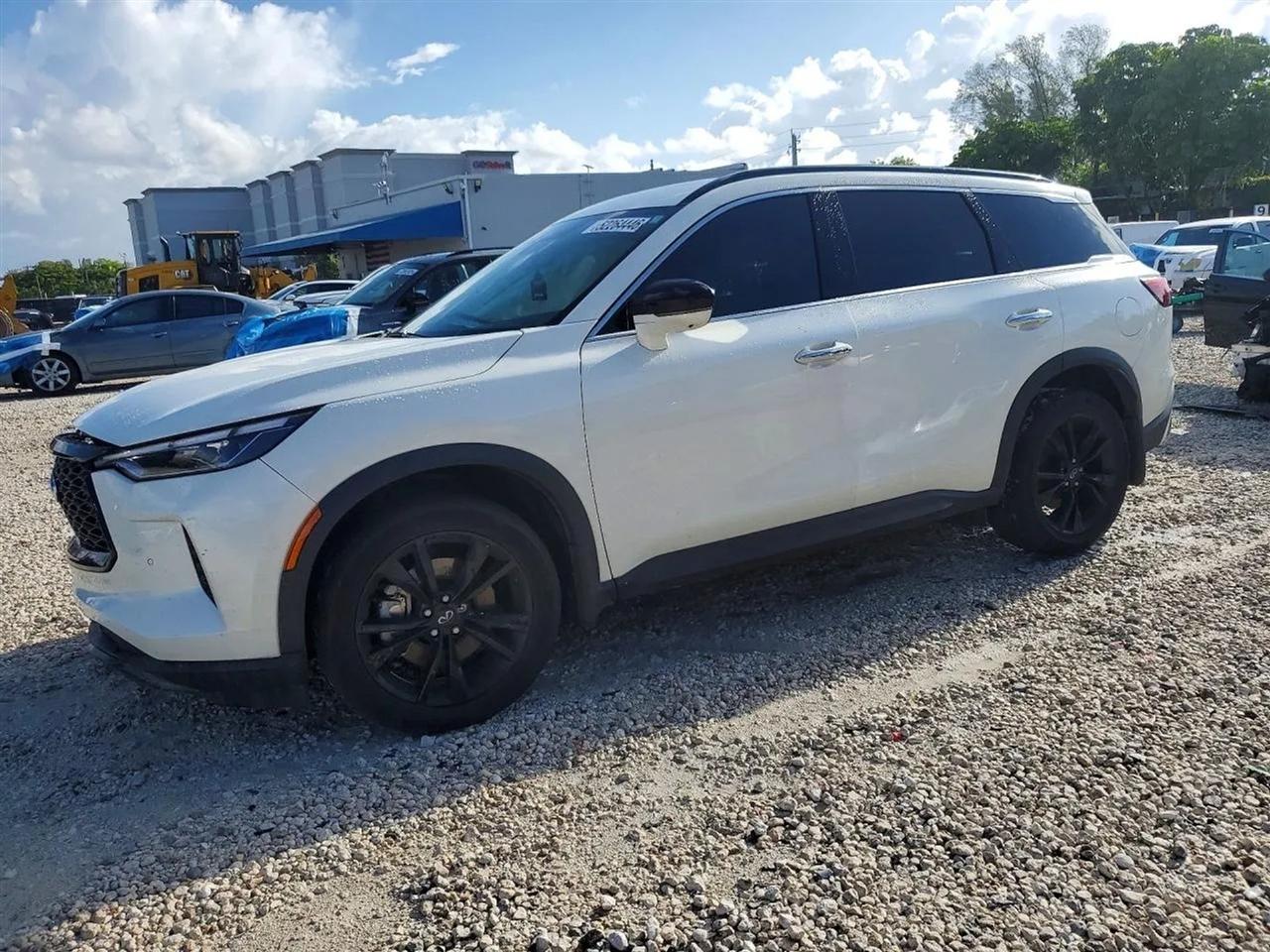 2025 Infiniti QX60 LUXE Sport Utility 4D
