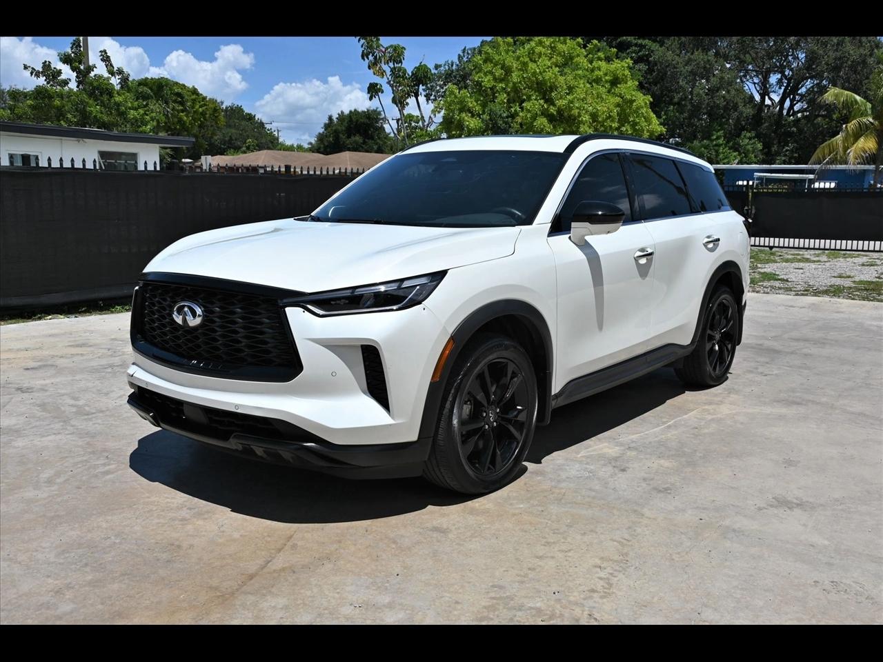 2025 Infiniti QX60 LUXE Sport Utility 4D