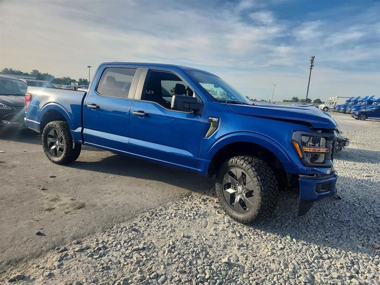 2025 Ford F-150 STX Pickup 4D 5 1/2 ft