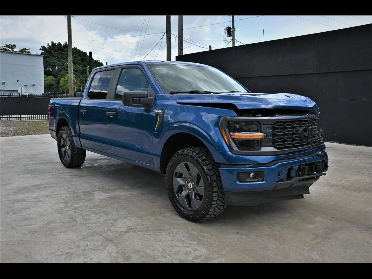 2025 Ford F-150 STX Pickup 4D 5 1/2 ft