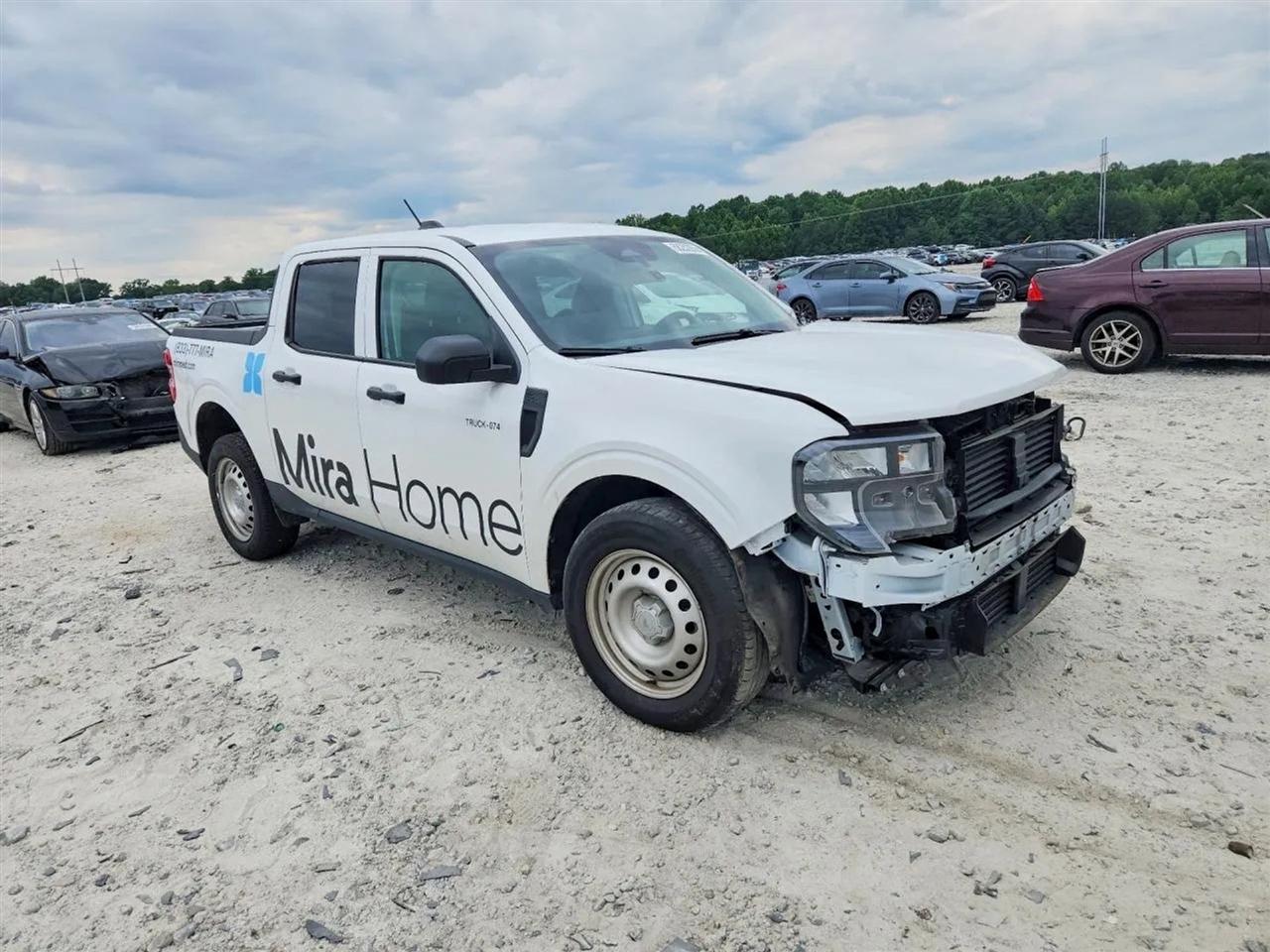 2025 Ford Maverick XL Pickup 4D 4 1/2 ft