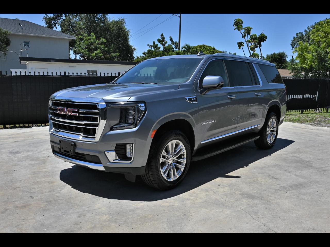 2022 GMC Yukon XL SLT Sport Utility 4D