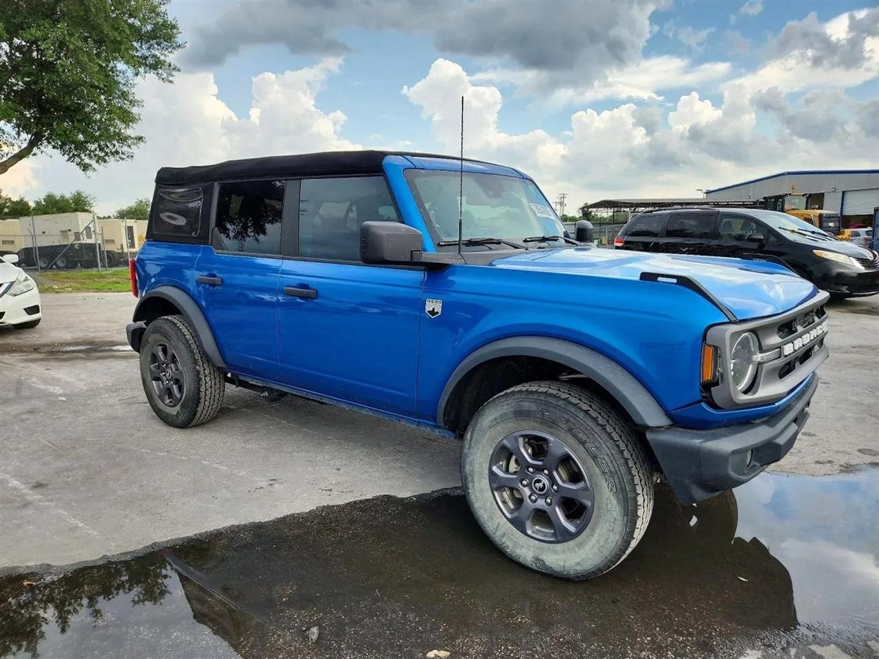 2023 Ford Bronco Big Bend Sport Utility 4D