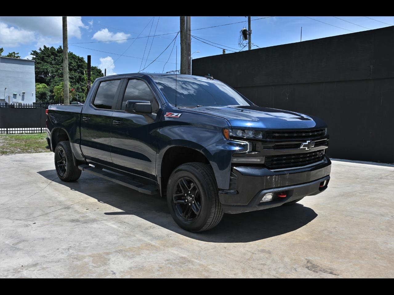 2021 Chevrolet Silverado 1500 LT Trail Boss Pickup 4D 5 3/4 ft
