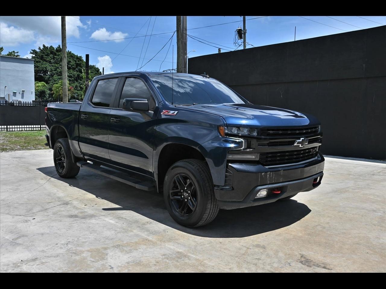 2021 Chevrolet Silverado 1500 LT Trail Boss Pickup 4D 5 3/4 ft