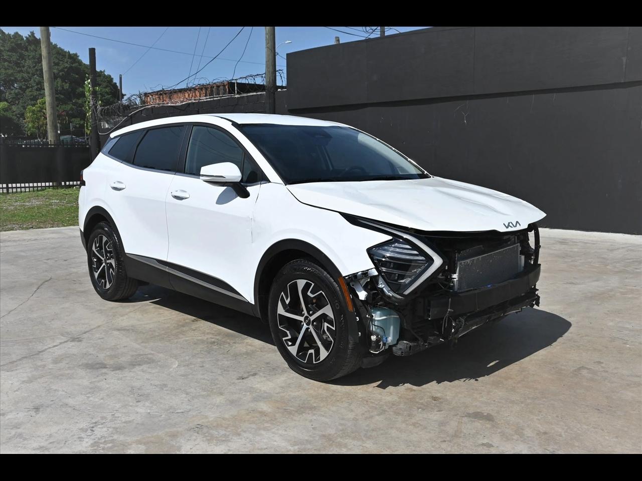 2024 Kia Sportage EX Sport Utility 4D