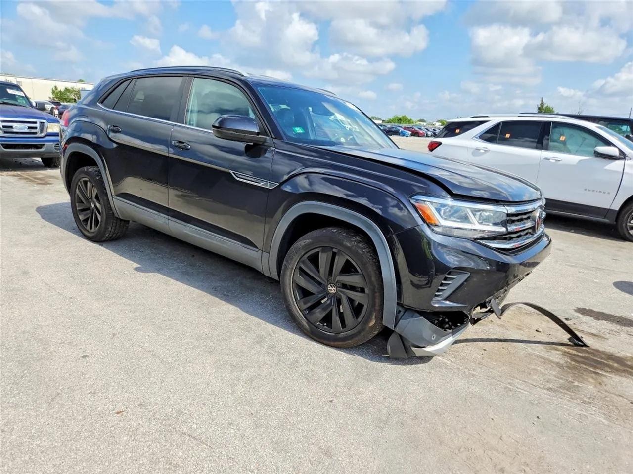 2021 Volkswagen Atlas Cross Sport SE w/Technology Sport Utility 4D