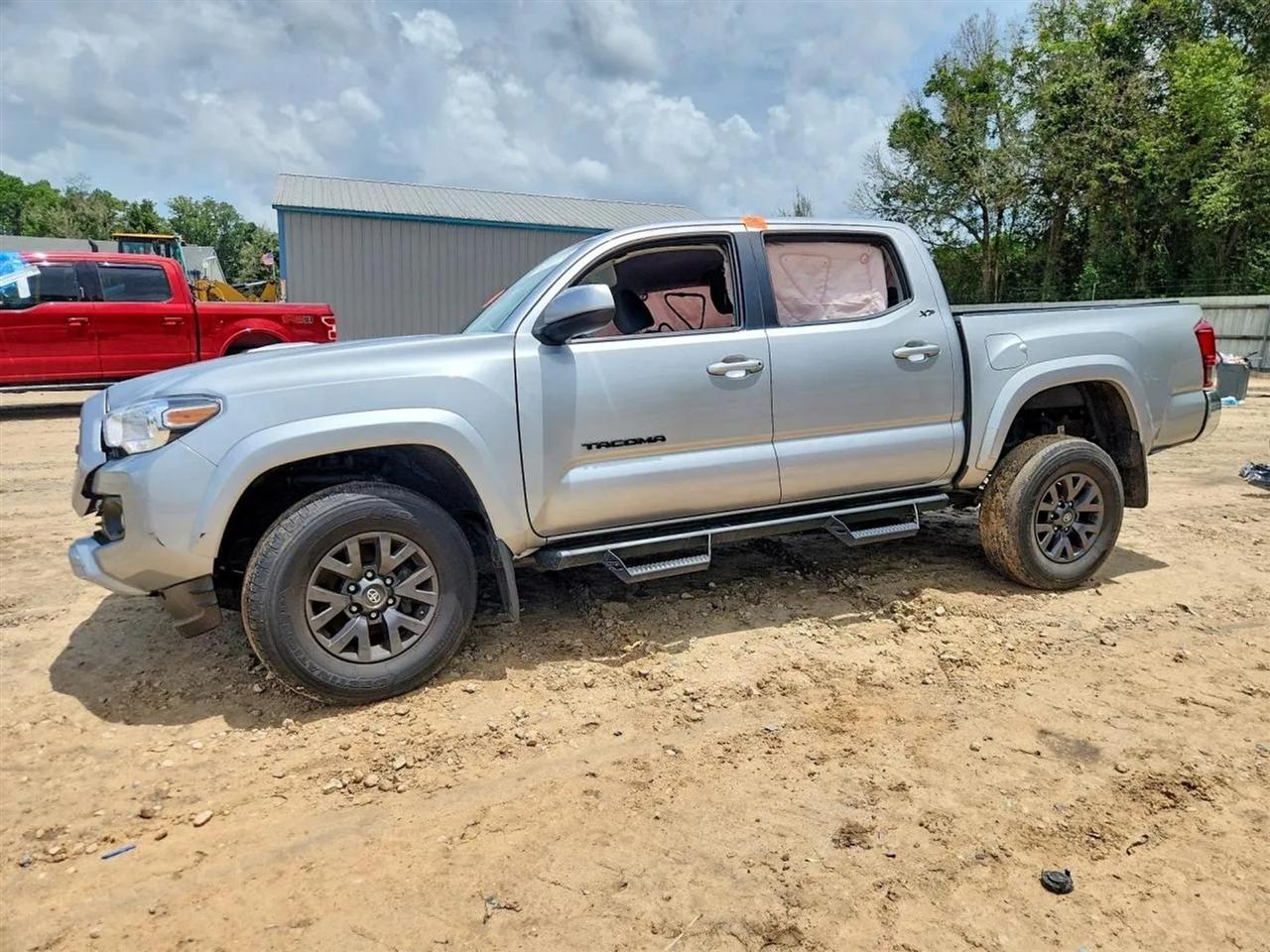 2019 Toyota Tacoma SR5 Pickup 4D 5 ft