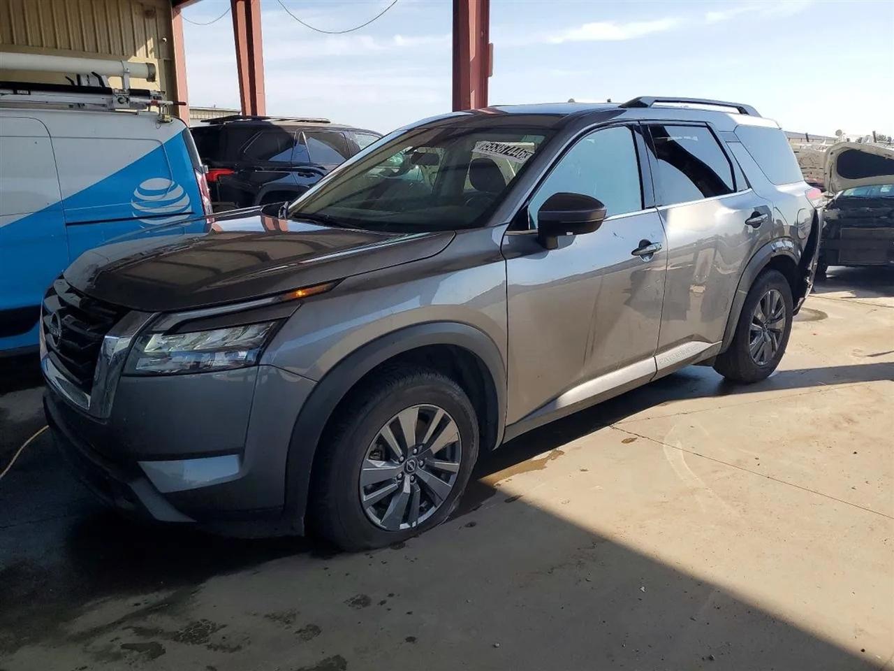 2024 Nissan Pathfinder SV Sport Utility 4D