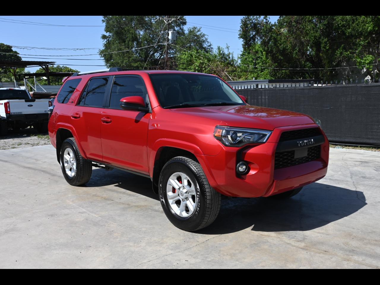 2022 Toyota 4Runner SR5 Sport Utility 4D