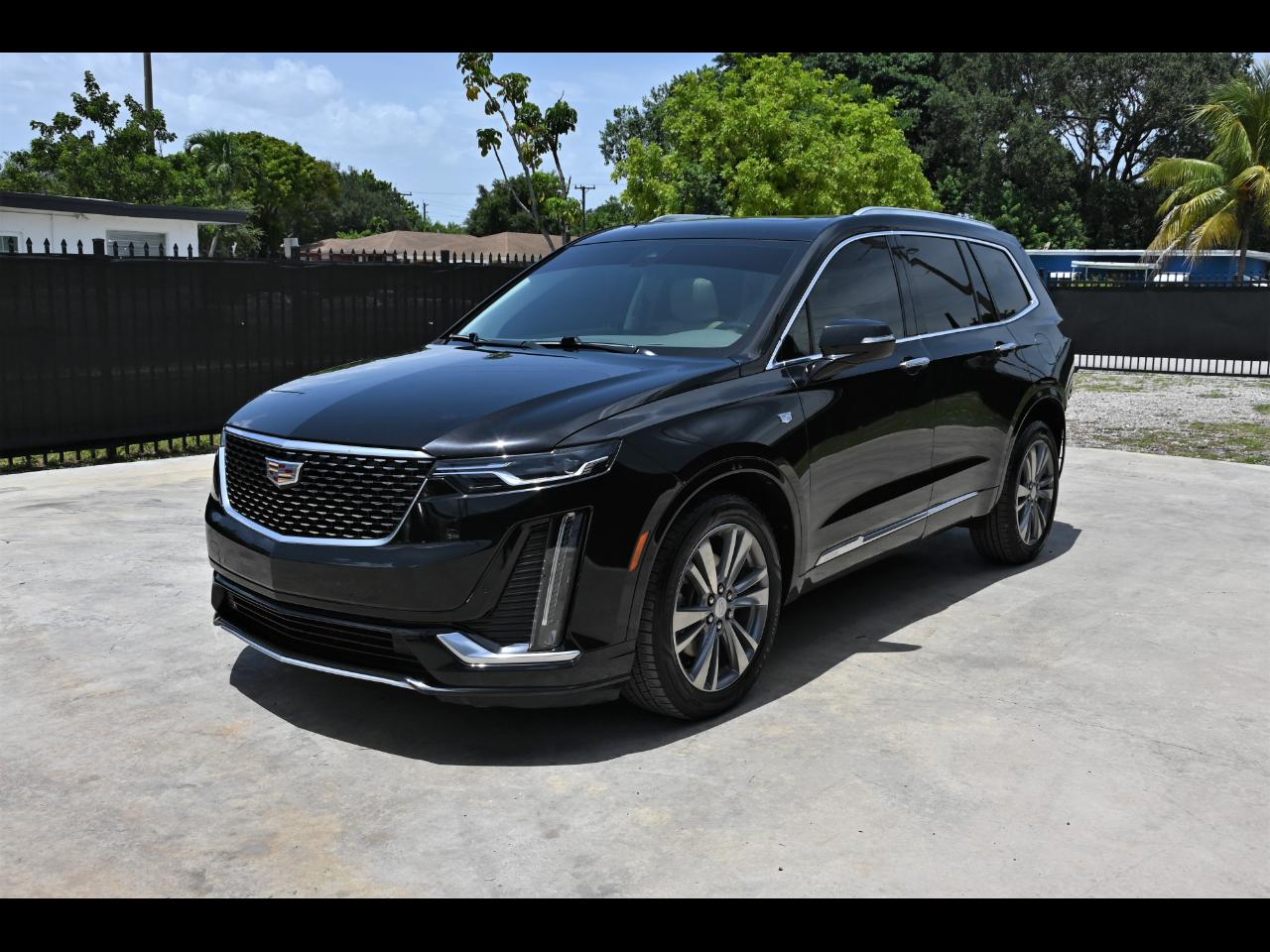 2022 Cadillac XT6 Premium Luxury Sport Utility 4D