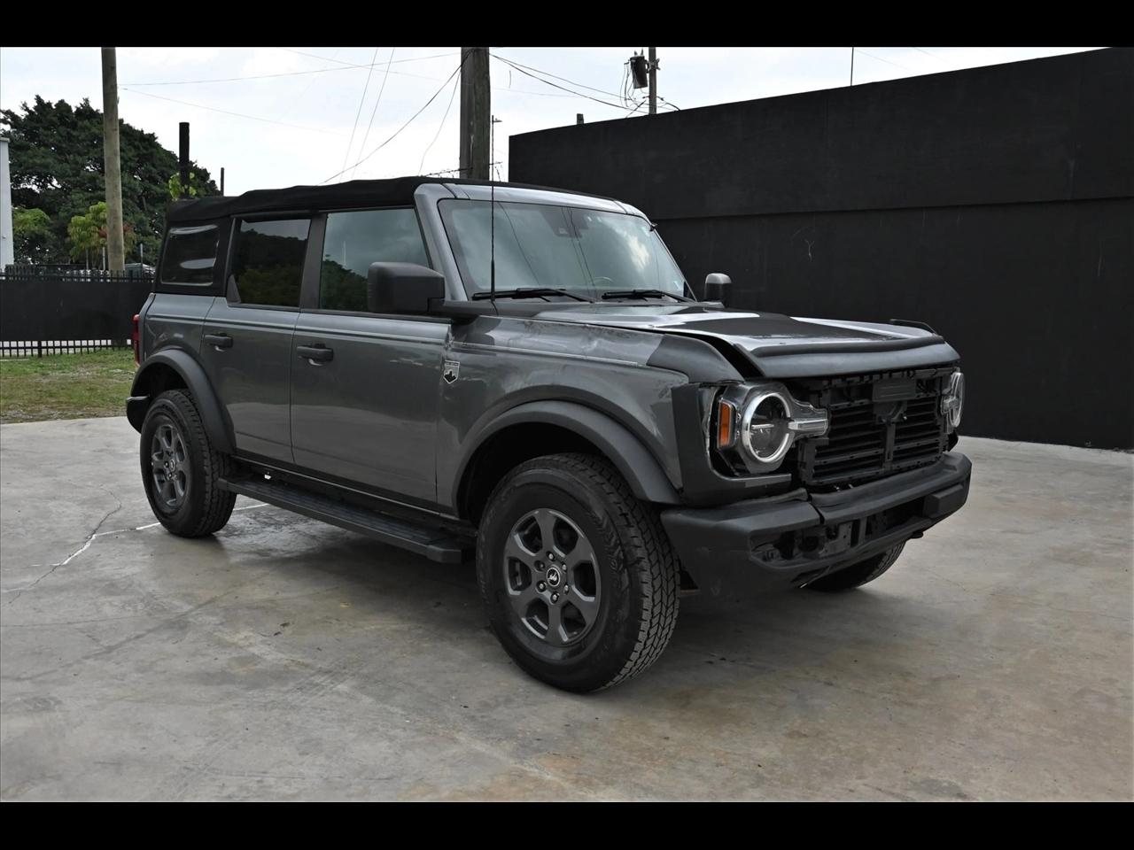 2022 Ford Bronco Big Bend Sport Utility 4D