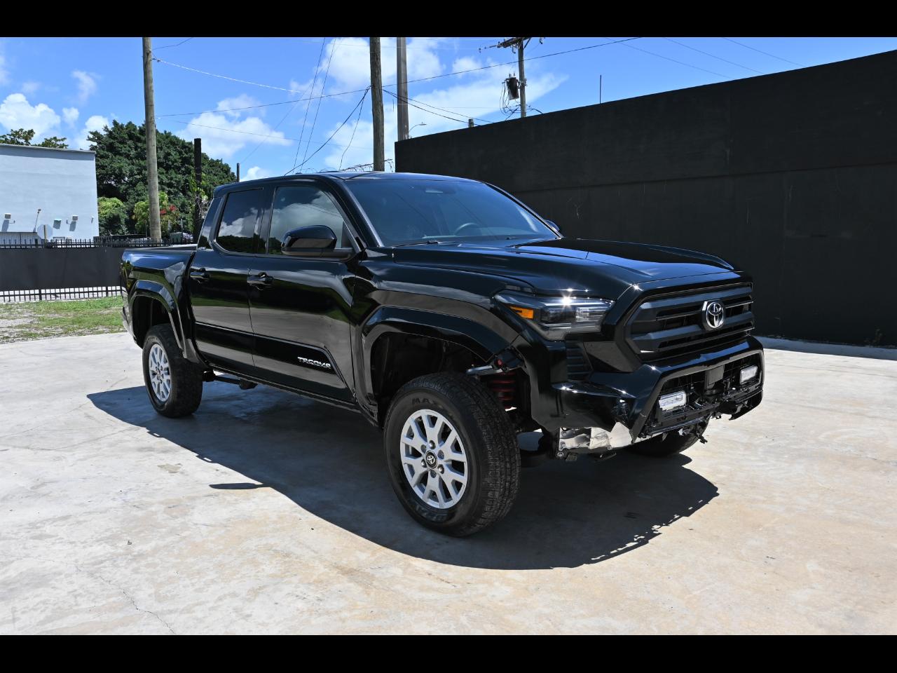 2025 Toyota Tacoma SR5 Pickup 4D 5 ft