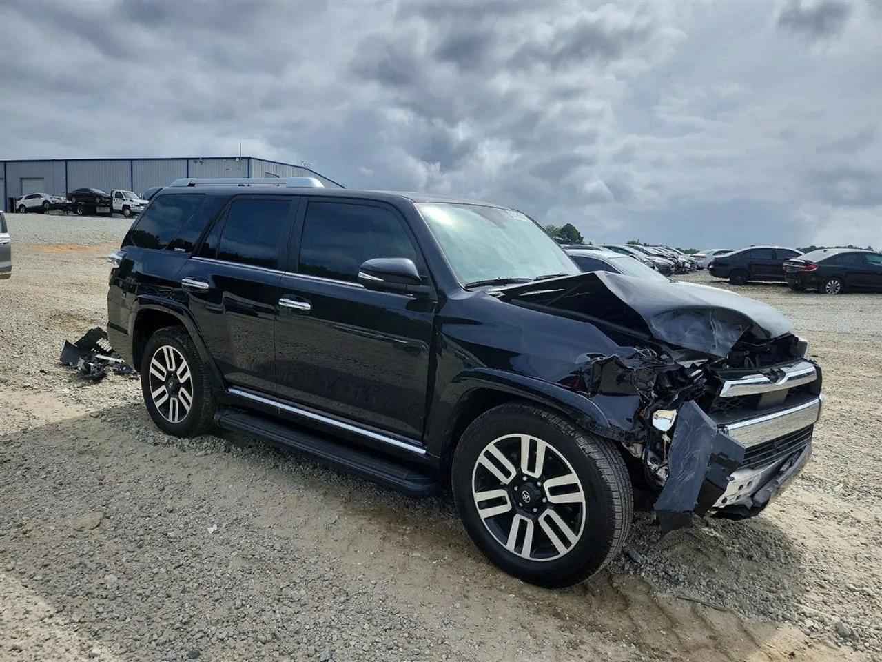 2022 Toyota 4Runner Limited Sport Utility 4D
