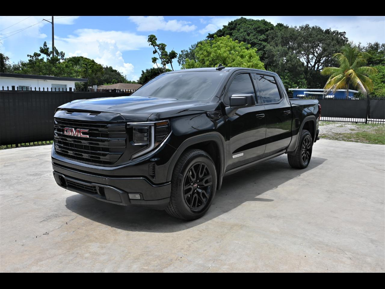 2024 GMC Sierra 1500 Elevation Pickup 4D 5 3/4 ft