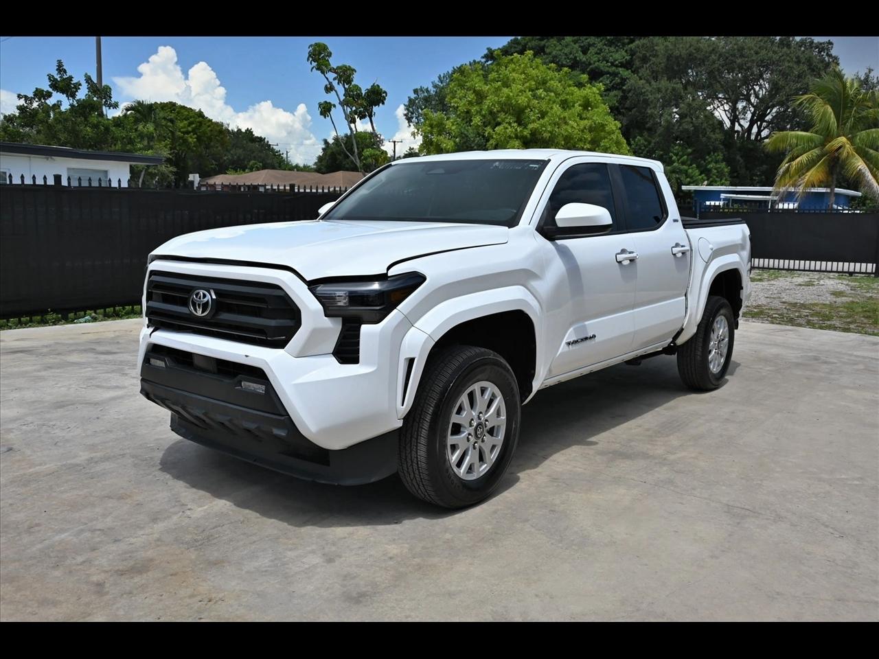 2024 Toyota Tacoma SR5 Pickup 4D 5 ft