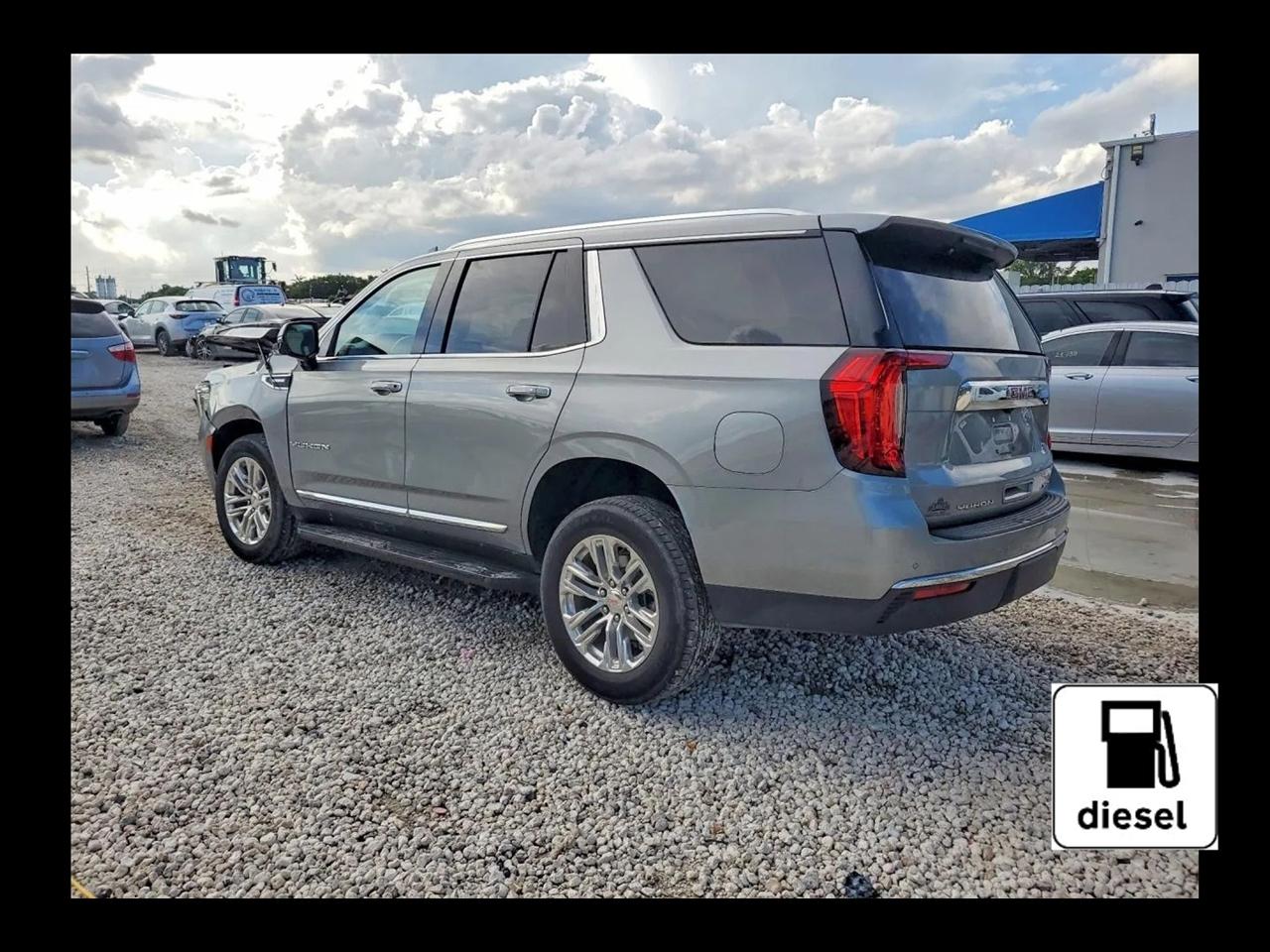 2023 GMC Yukon SLT Sport Utility 4D