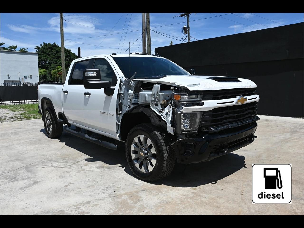 2025 Chevrolet Silverado 2500HD Custom Pickup 4D 6 1/2 ft