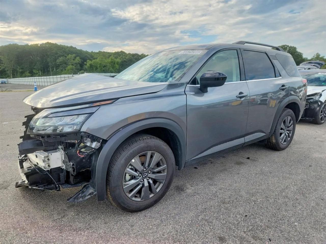 2026 Nissan Pathfinder SV Sport Utility 4D