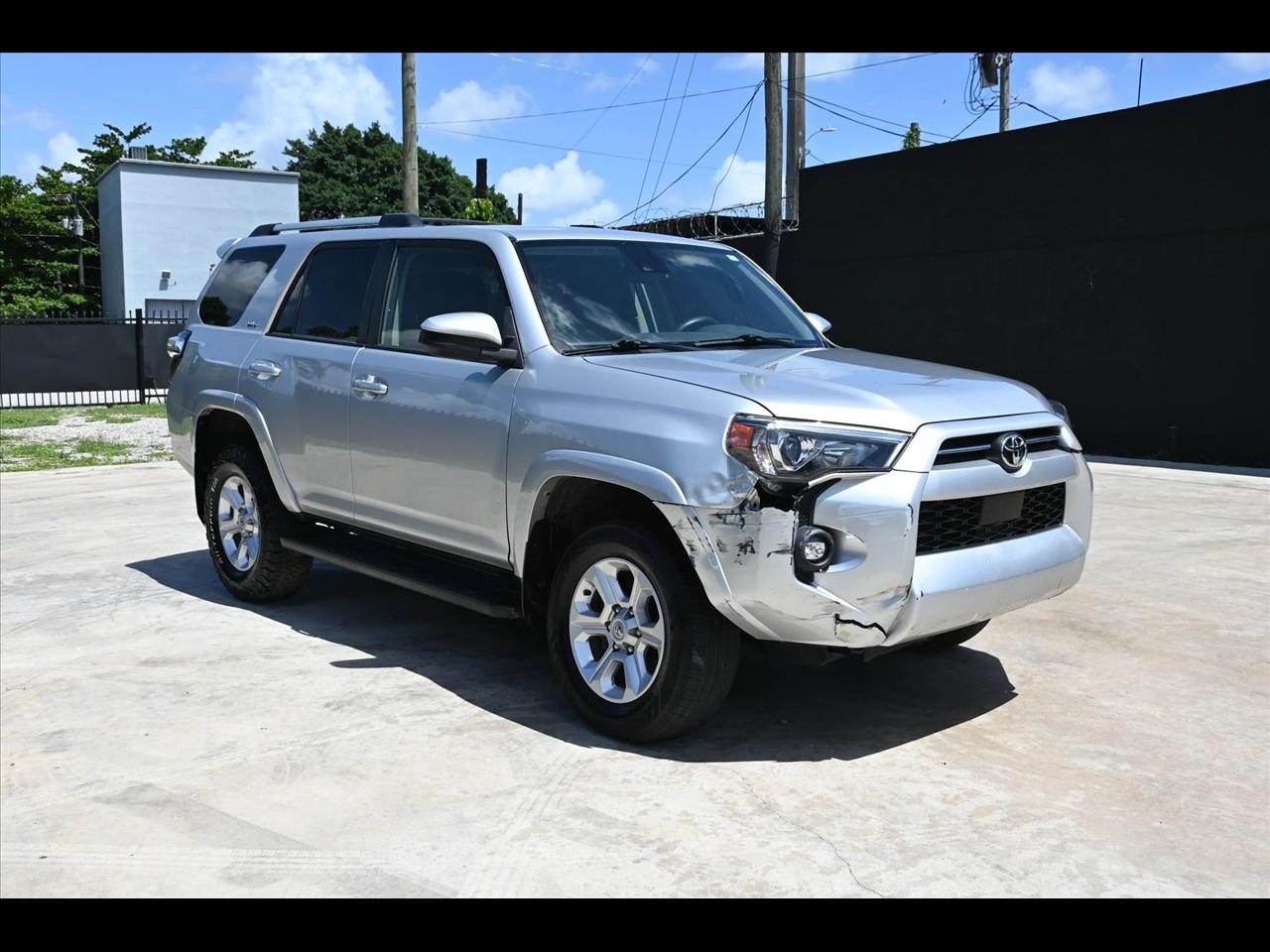 2022 Toyota 4Runner SR5 Sport Utility 4D