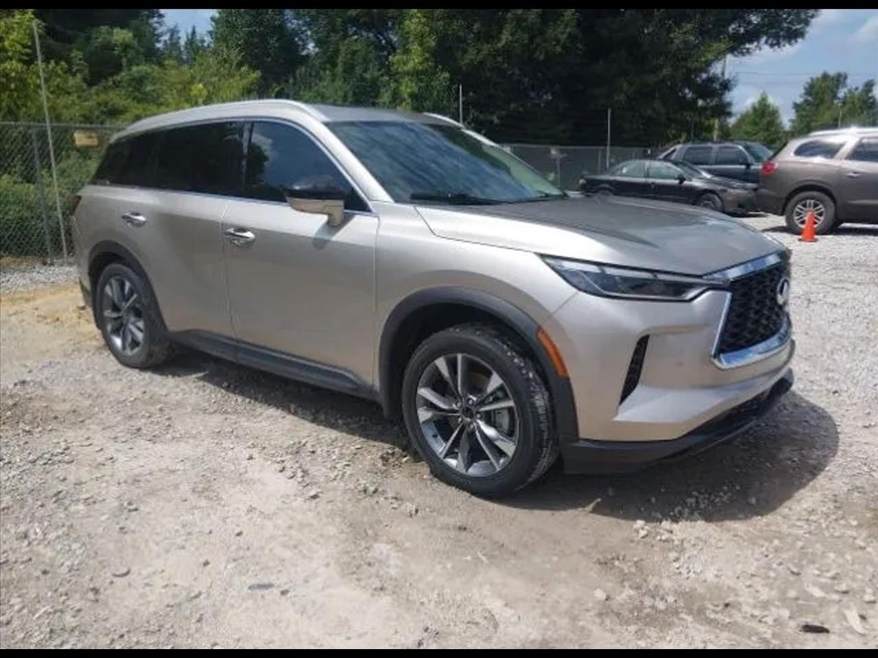2023 Infiniti QX60 LUXE Sport Utility 4D
