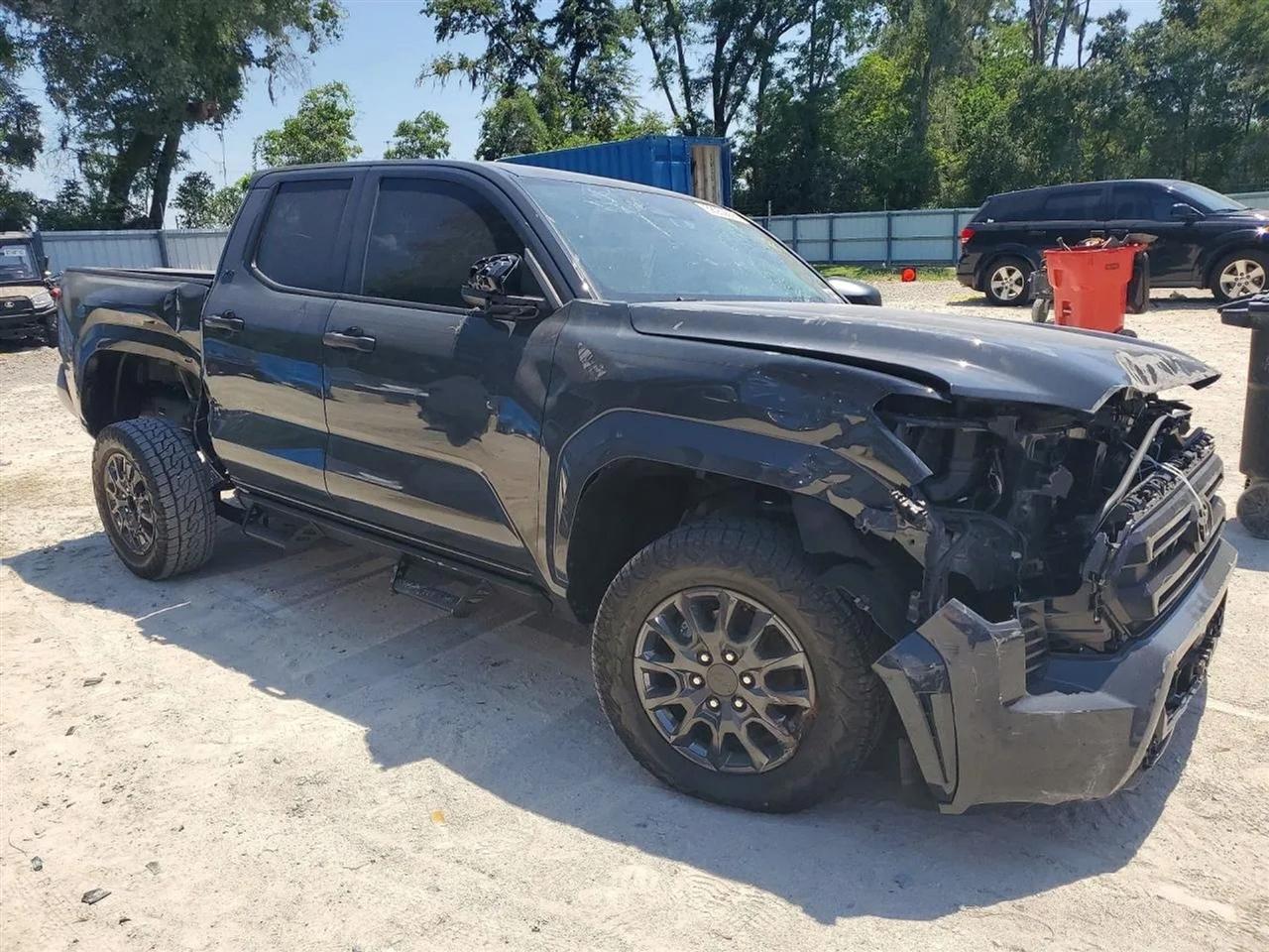 2025 Toyota Tacoma SR Pickup 4D 5 ft