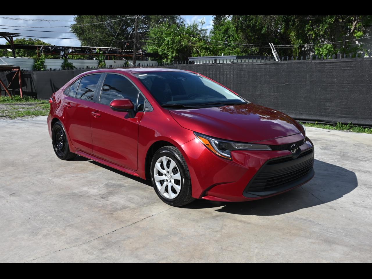 2025 Toyota Corolla LE Sedan 4D
