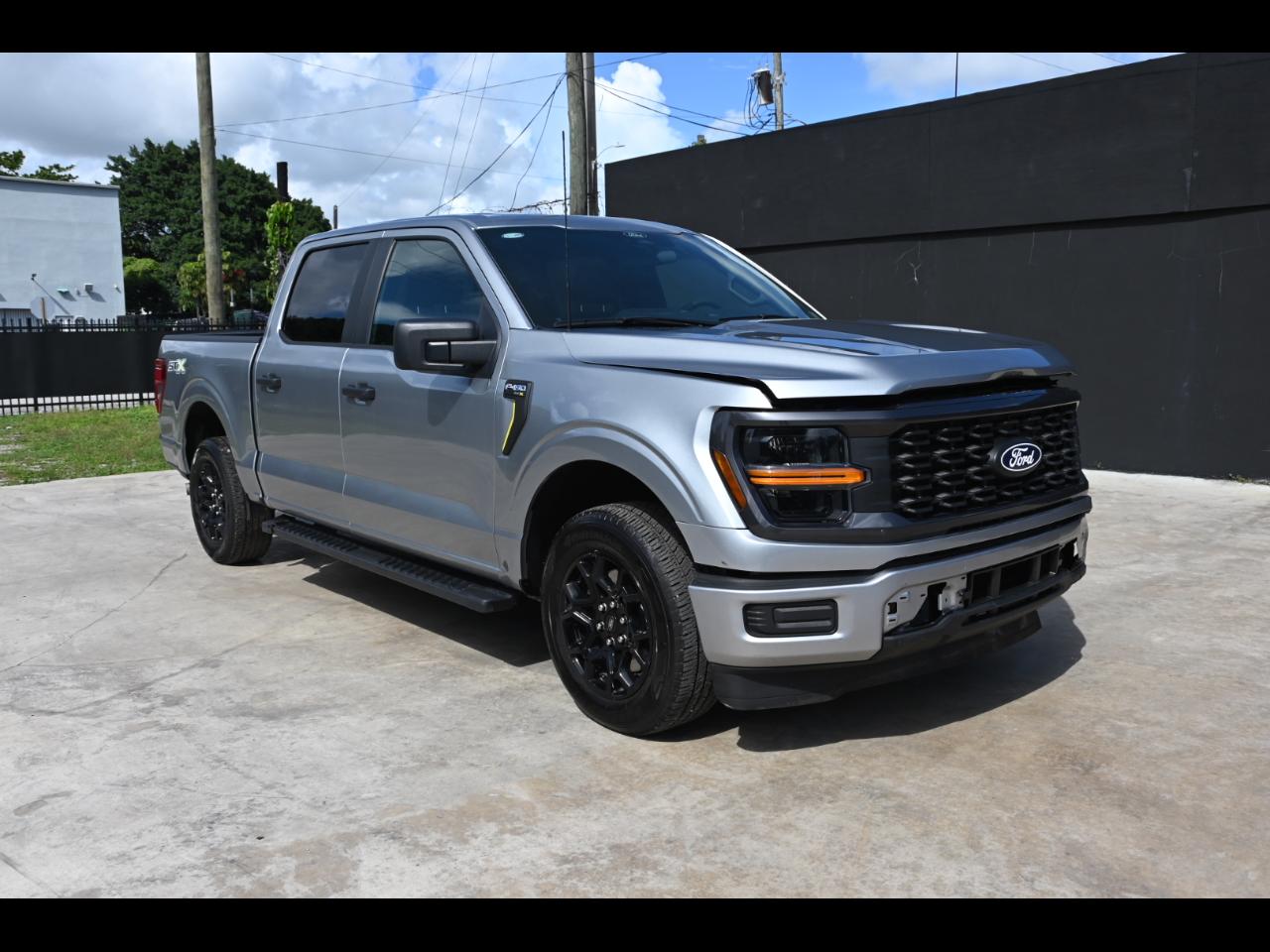 2025 Ford F-150 STX Pickup 4D 5 1/2 ft