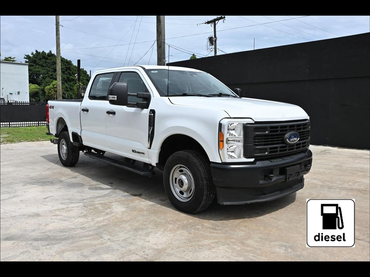 2023 Ford F-250 SD XL Pickup 4D 6 3/4 ft
