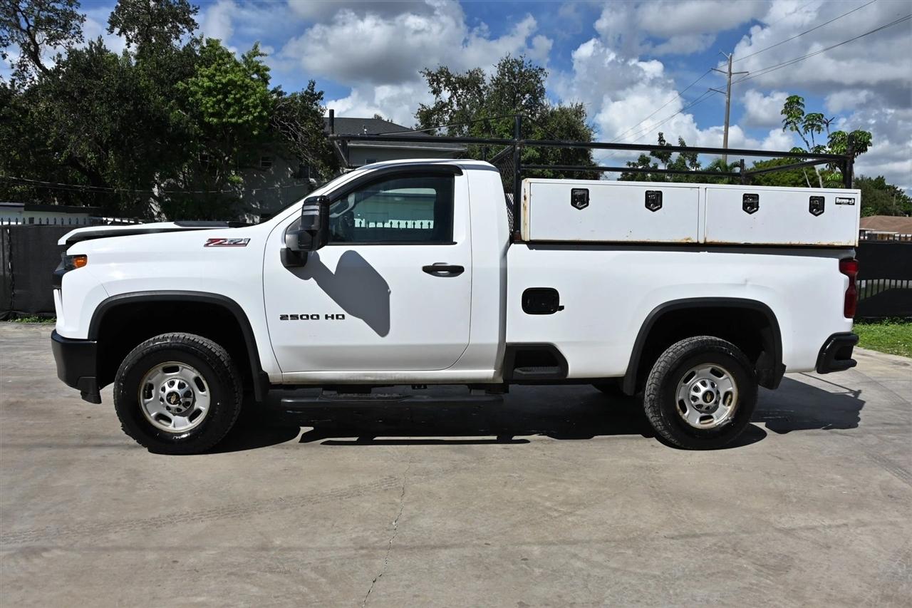 Chevrolet Silverado photo 7