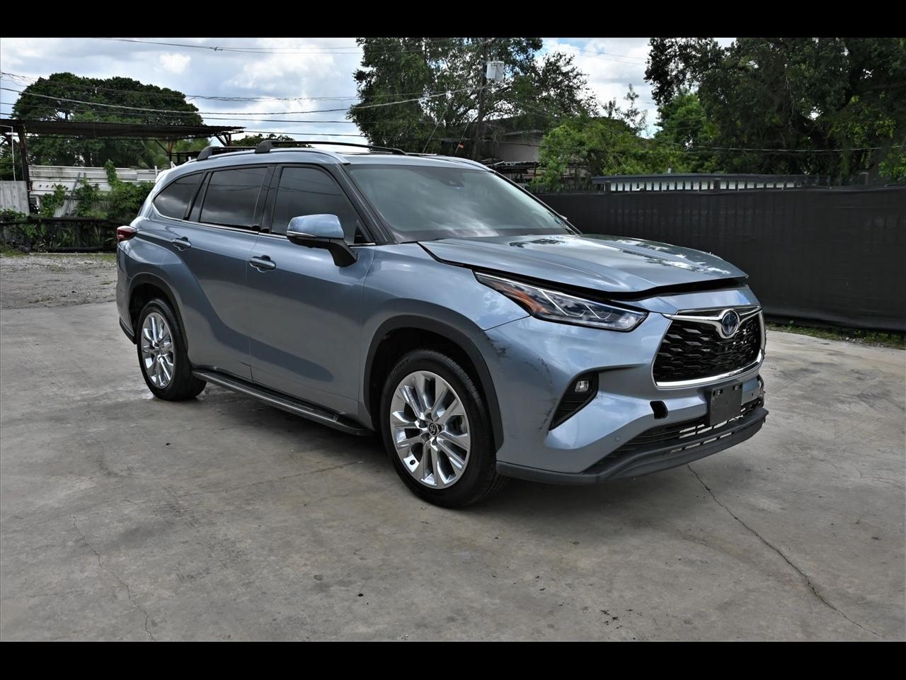2023 Toyota Highlander Hybrid Limited Sport Utility 4D